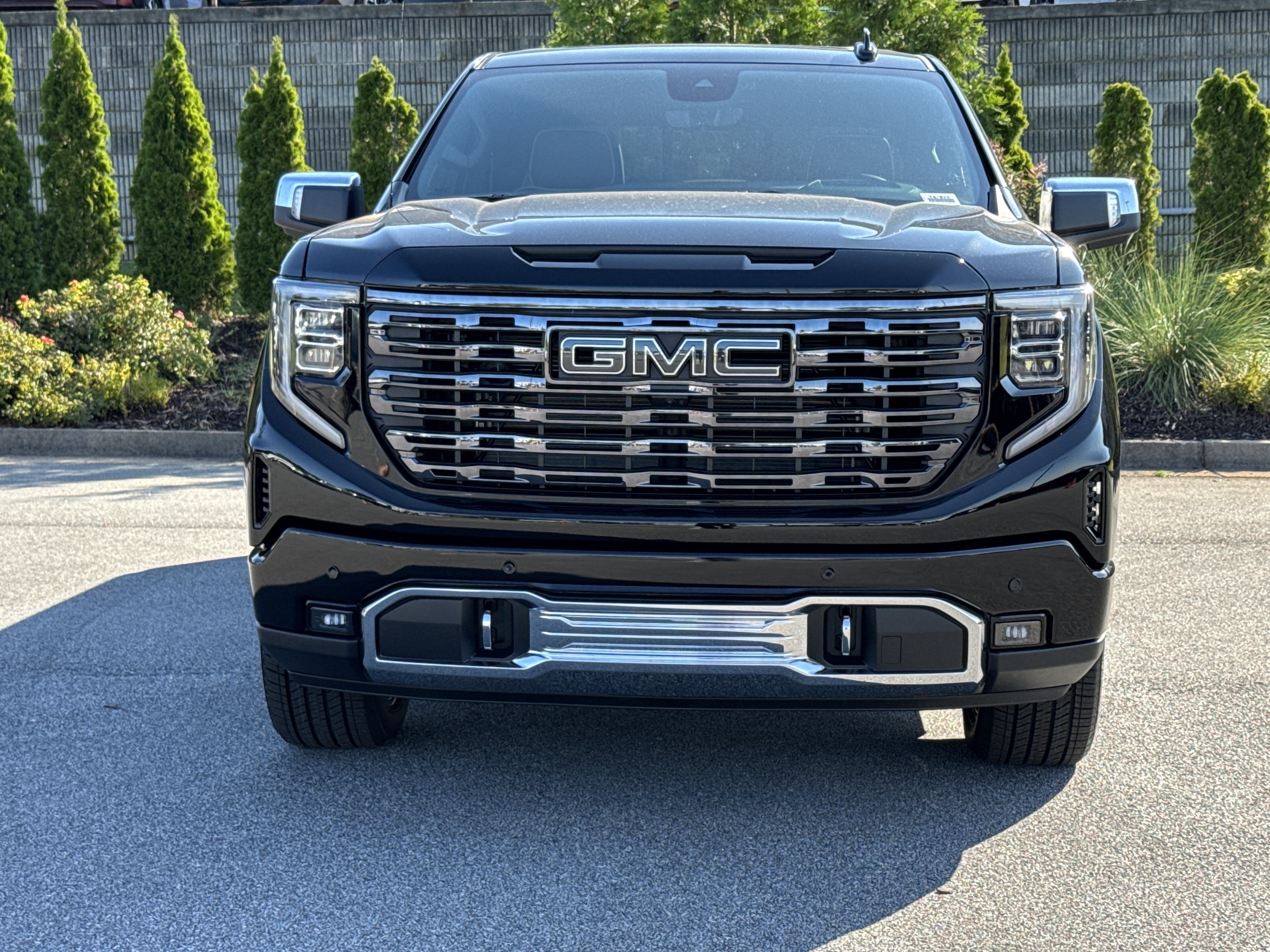New 2026 GMC Sierra 1500 Denali Ultimate AWD/4WD image 3