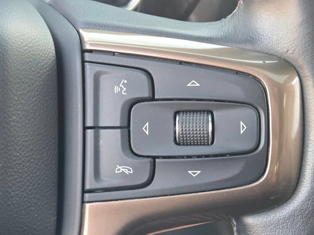 Used 2021 Chevrolet Silverado 2500 High Country AWD/4WD image 31