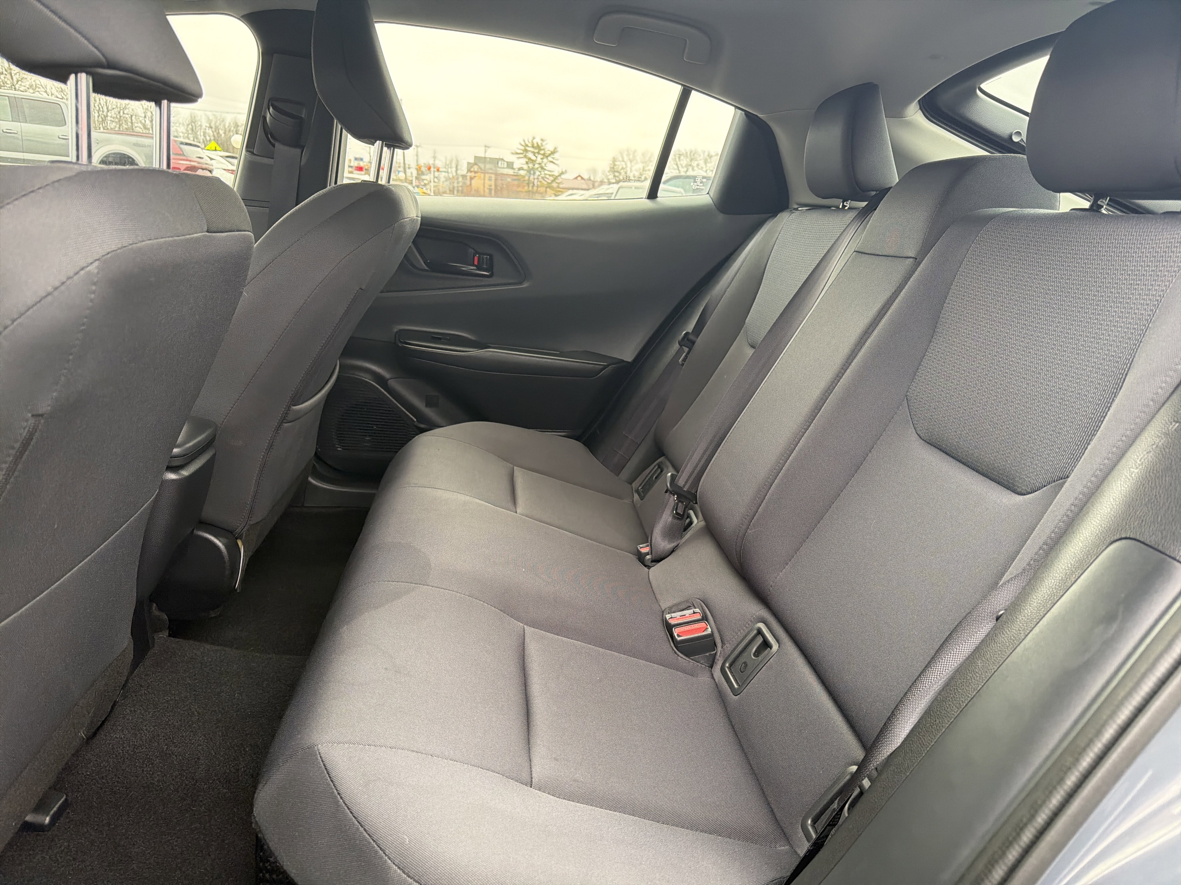 Used 2025 Toyota Prius LE image 13