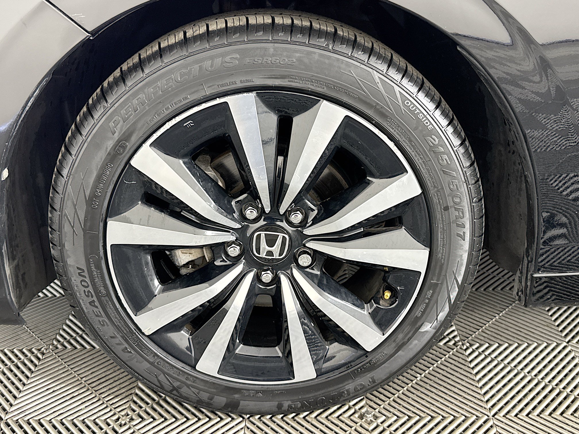 Used 2023 Honda Civic EX-L image 36