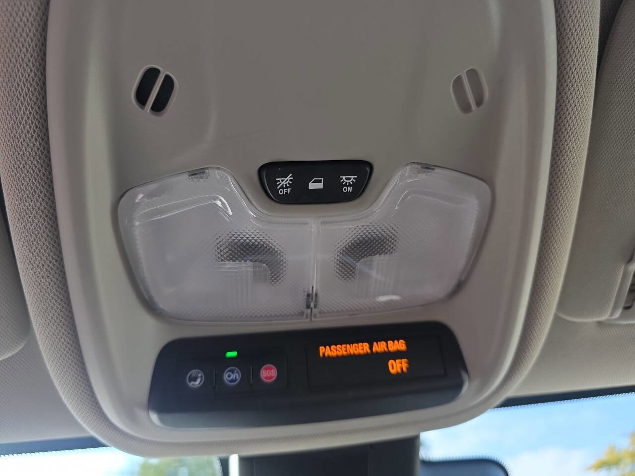 Used 2022 Buick Encore GX Preferred w/ Cold Weather Comfort Package image 21