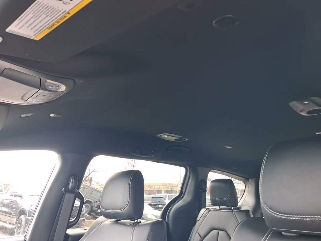 New 2026 Chrysler Voyager LX image 30