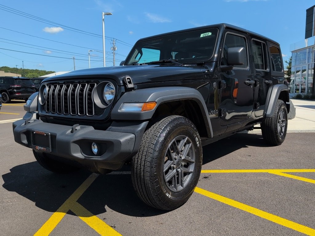 New 2025 Jeep Wrangler Sport S image 3