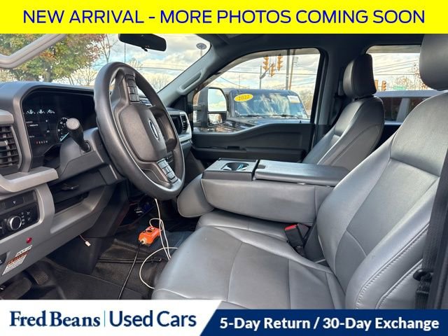 Used 2023 Ford F550 4x4 Crew Cab Super Duty image 5