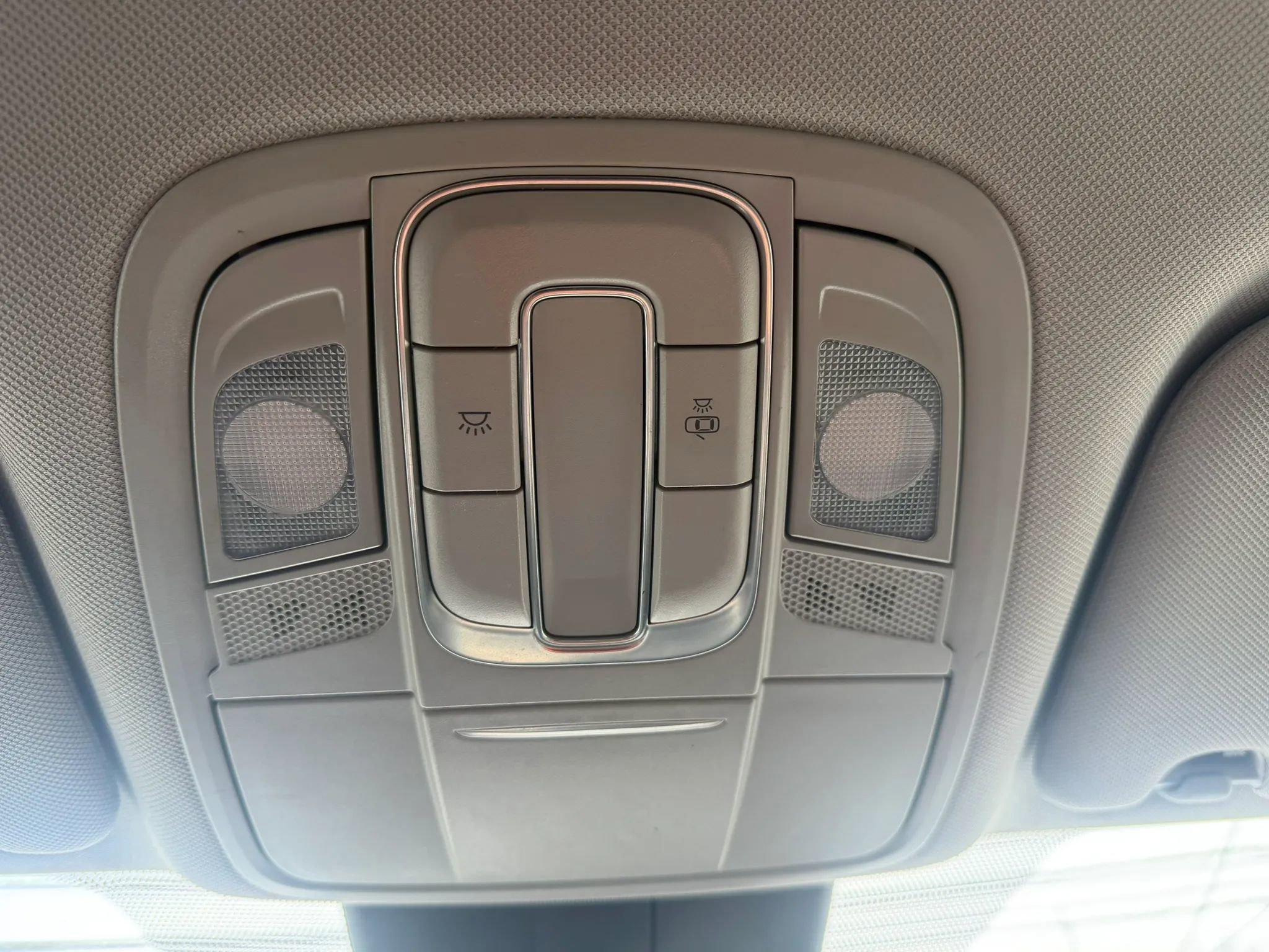 Used 2019 Hyundai Santa Fe SE FWD image 20