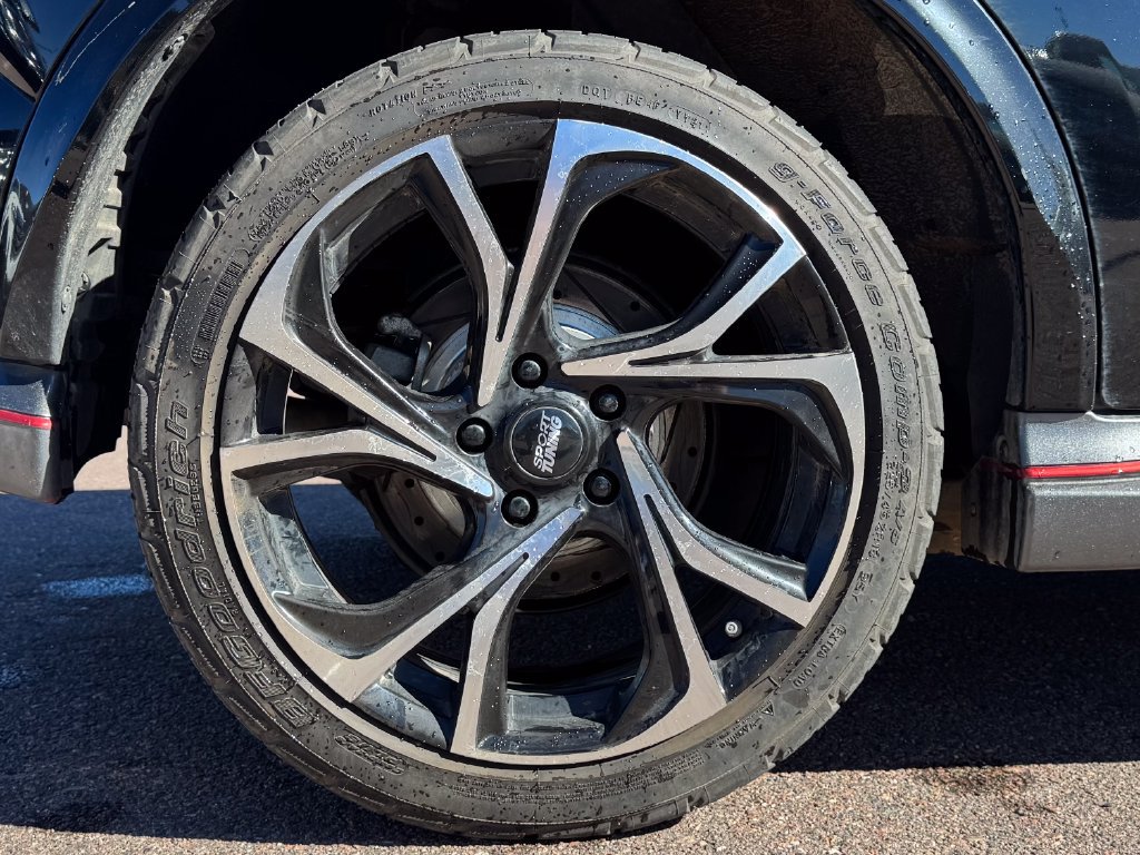 Used 2015 Nissan Juke NISMO AWD/4WD image 11