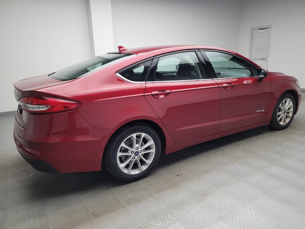 Used 2019 Ford Fusion SE FWD image 10