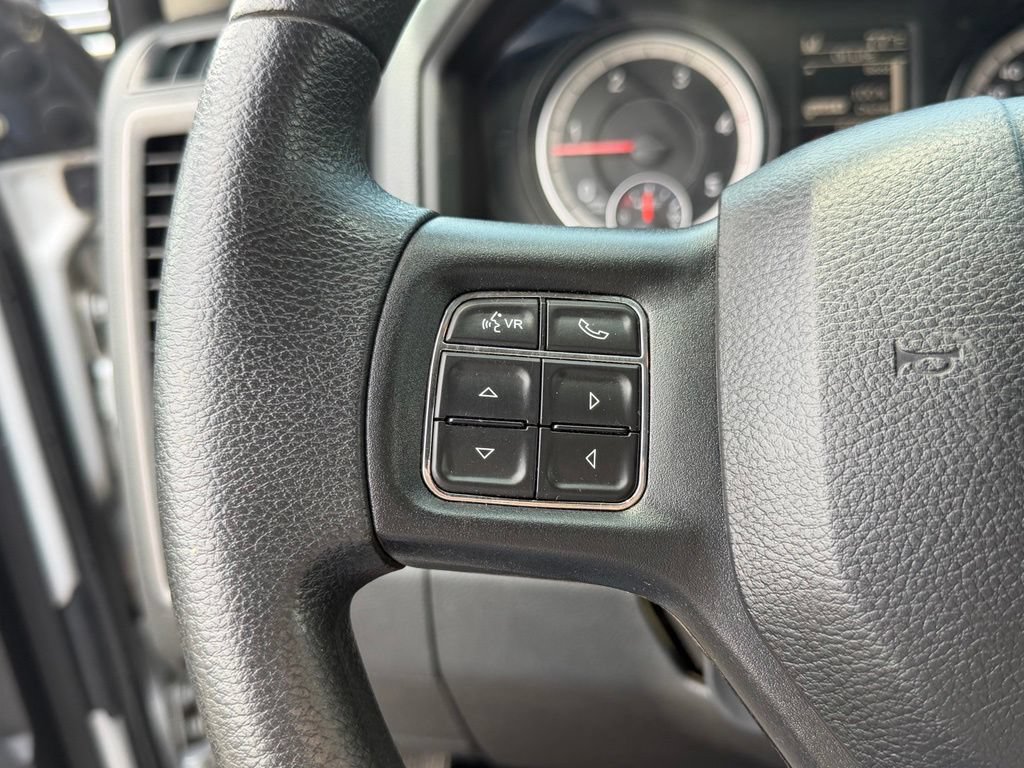 Used 2018 RAM 3500 Tradesman w/ Chrome Appearance Group AWD/4WD image 19