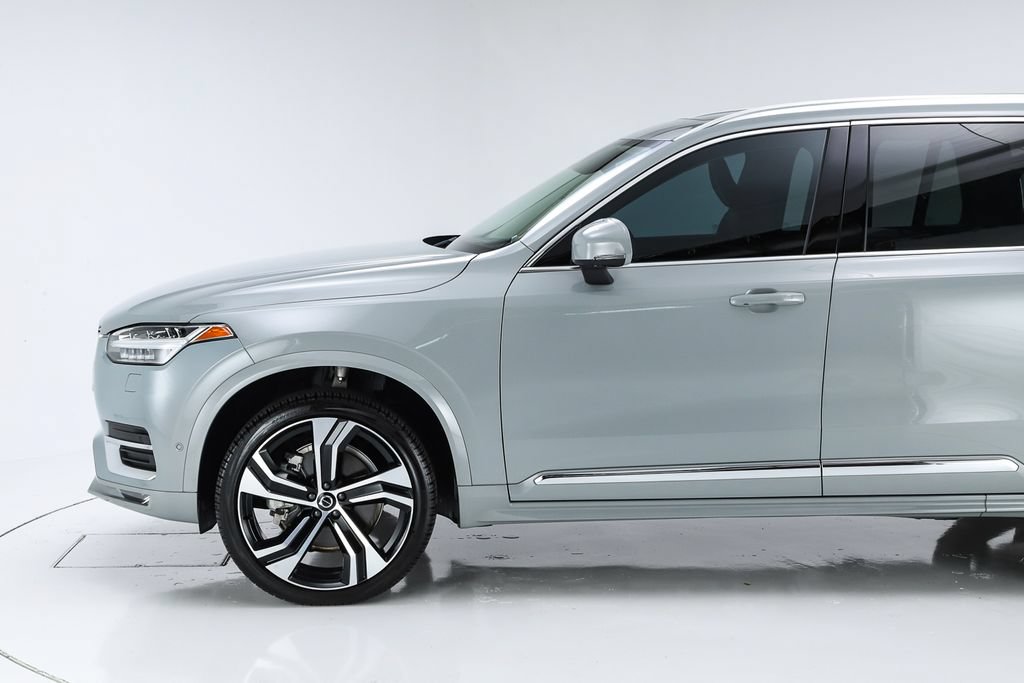 Used 2025 Volvo XC90 B6 Ultra w/ Protection Package AWD/4WD image 3