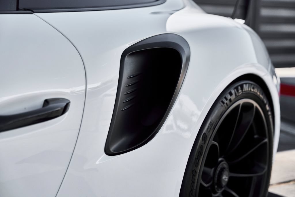 Used 2019 Porsche 911 GT3 RS RWD image 9