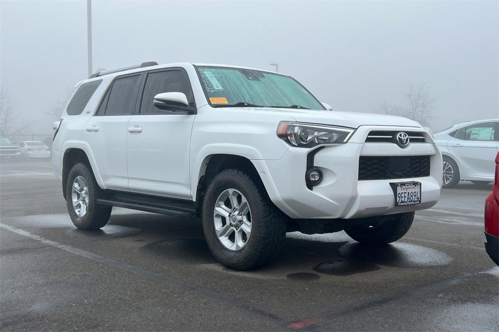 Used 2023 Toyota 4Runner SR5 Premium image 2