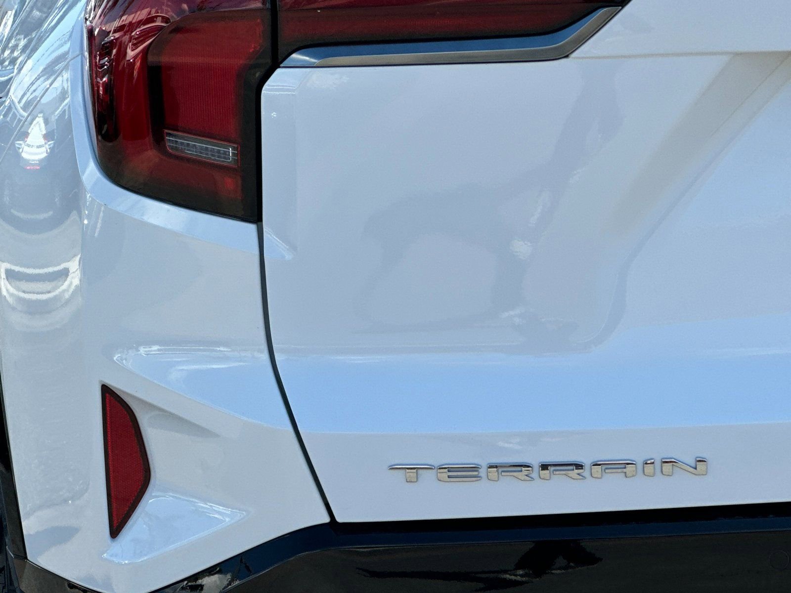 New 2026 GMC Terrain AT4 image 27