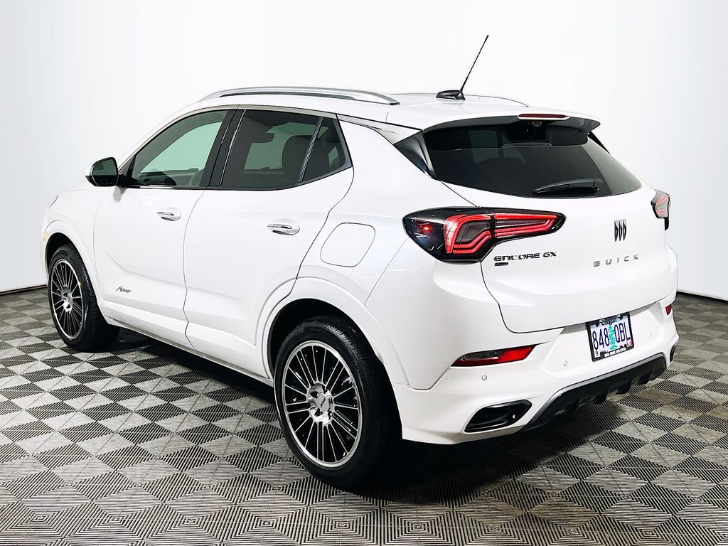 Used 2025 Buick Encore GX Avenir w/ Avenir Technology Package image 5