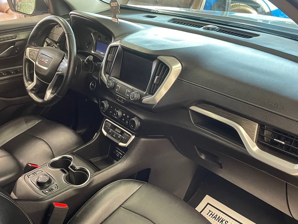 Used 2024 GMC Terrain SLT AWD/4WD image 23