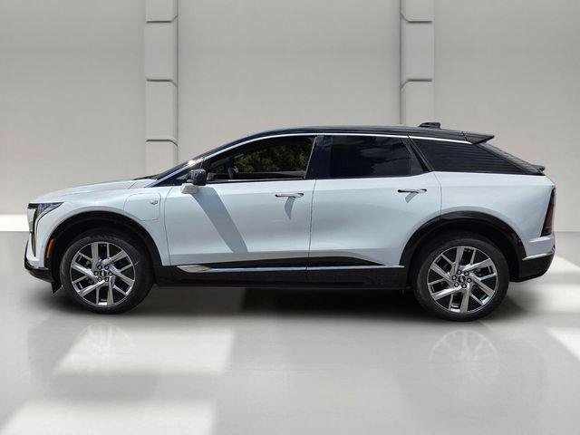 New 2027 Cadillac Optiq Luxury AWD/4WD image 2