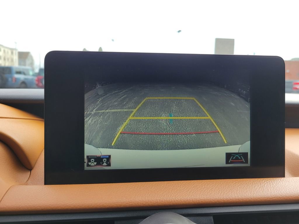 Used 2021 Lexus IS 300 AWD w/ Comfort Package image 22