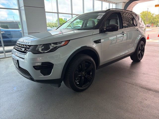 Used 2016 Land Rover Discovery Sport SE AWD/4WD image 12