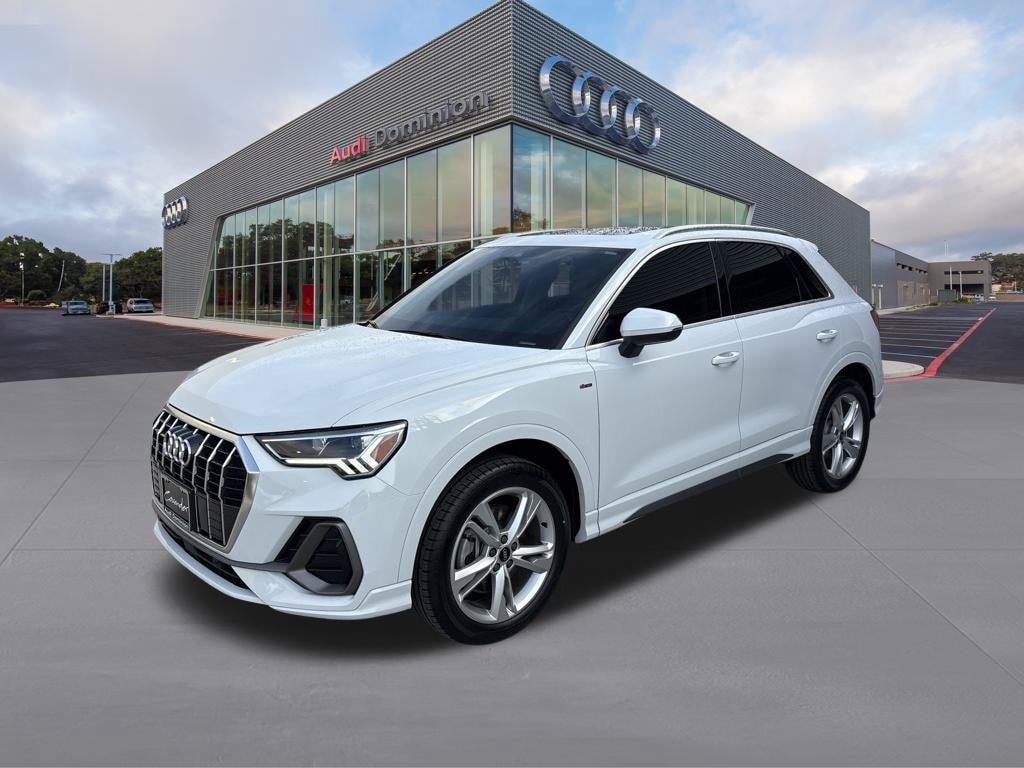 Certified 2024 Audi Q3 2.0T Premium w/ Convenience Package AWD/4WD image 1