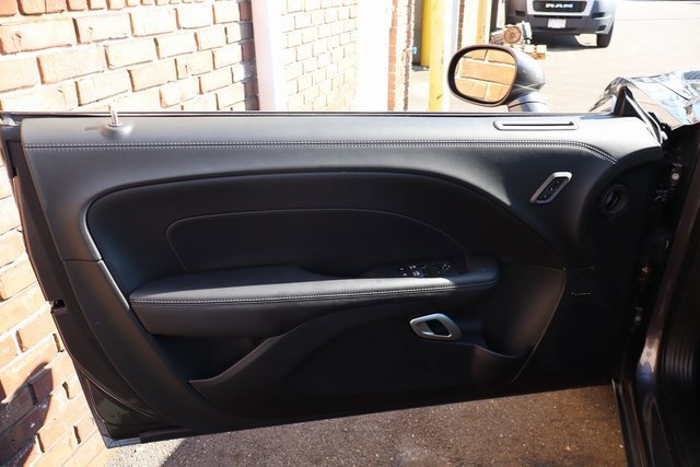 Used 2023 Dodge Challenger R/T Scat Pack image 9