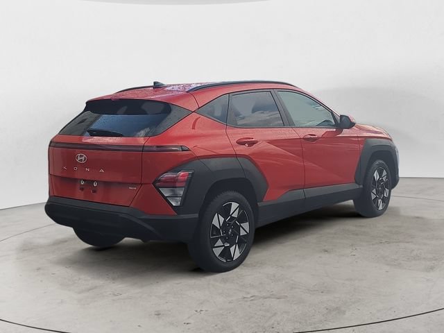 Used 2024 Hyundai Kona SEL AWD/4WD image 5