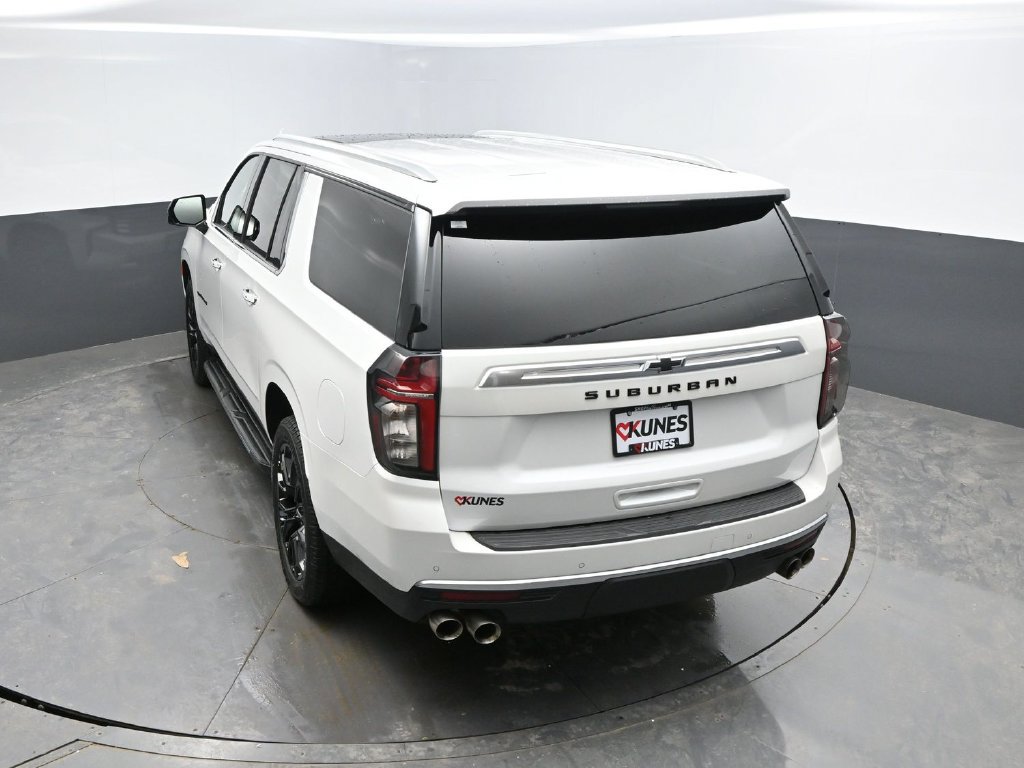 Used 2023 Chevrolet Suburban High Country w/ Max Trailering Package AWD/4WD image 28