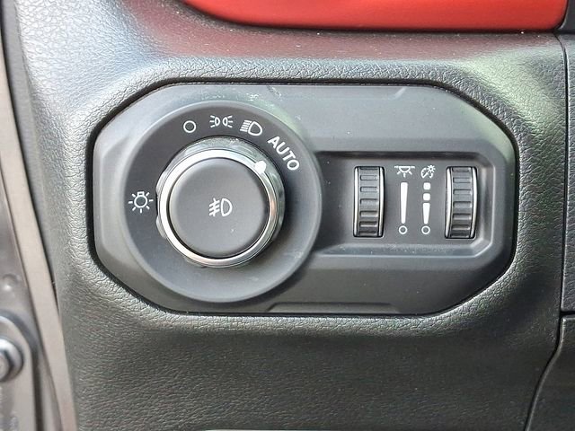 Used 2021 Jeep Wrangler Unlimited Rubicon w/ LED Lighting Group image 23