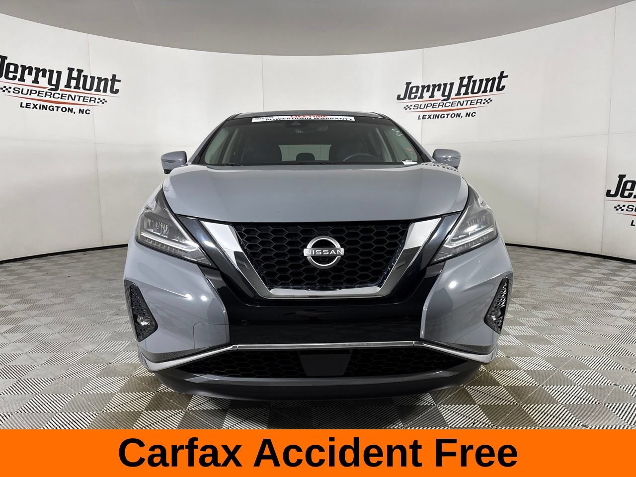 Used 2024 Nissan Murano SL FWD image 3