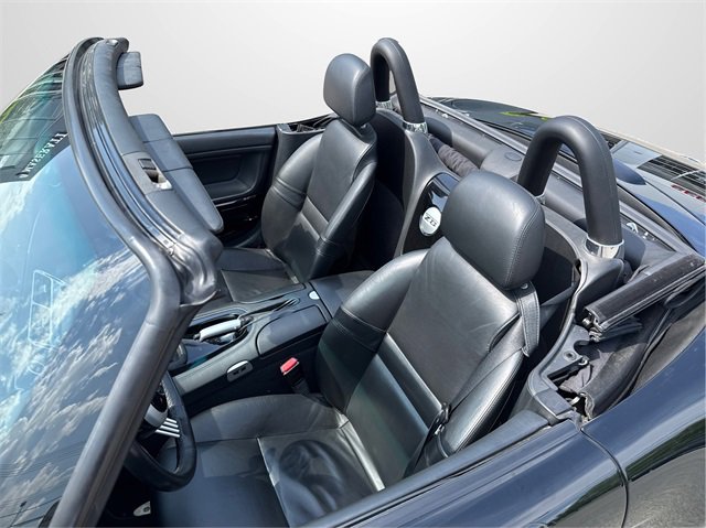 Used 2002 BMW Z8 image 11