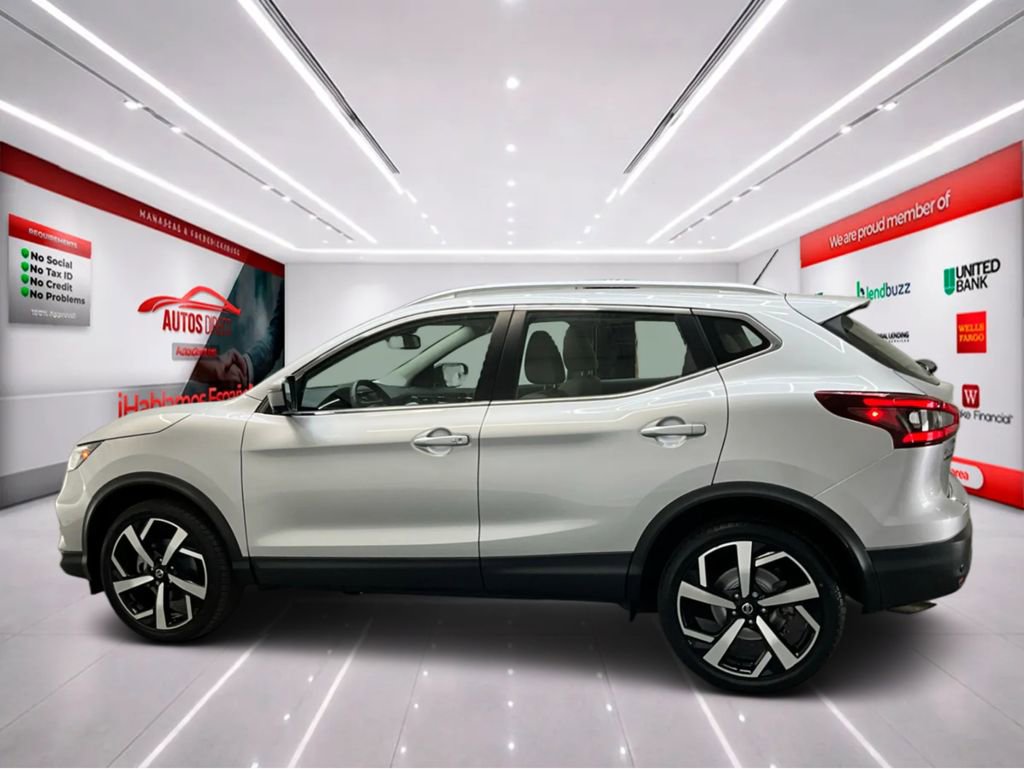 Used 2022 Nissan Rogue Sport SL w/ Premium Package image 5