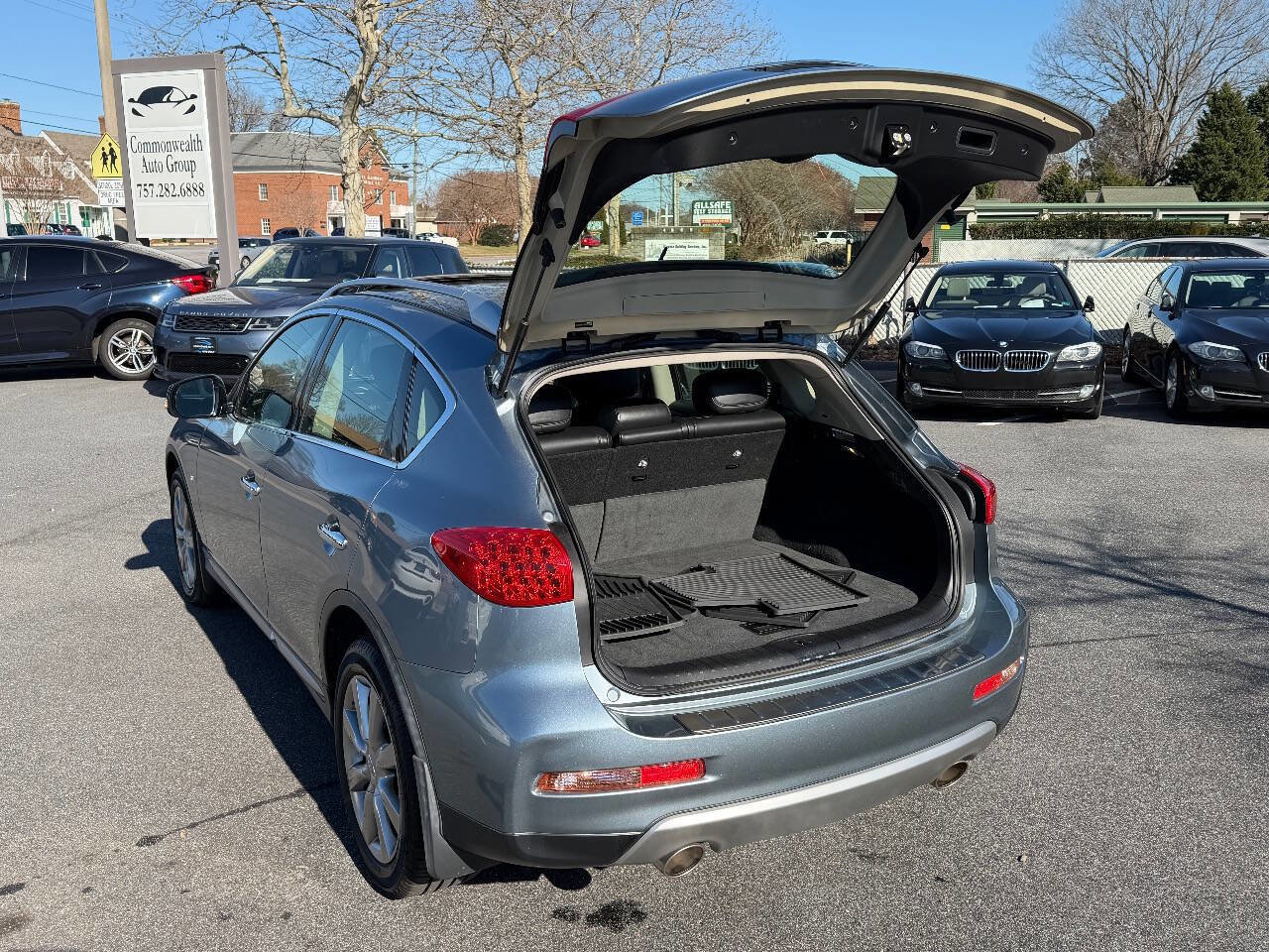 Used 2016 INFINITI QX50 Journey w/ Premium Package image 29