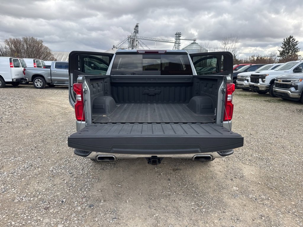 Used 2023 Chevrolet Silverado 1500 LTZ w/ LTZ Premium Package image 39