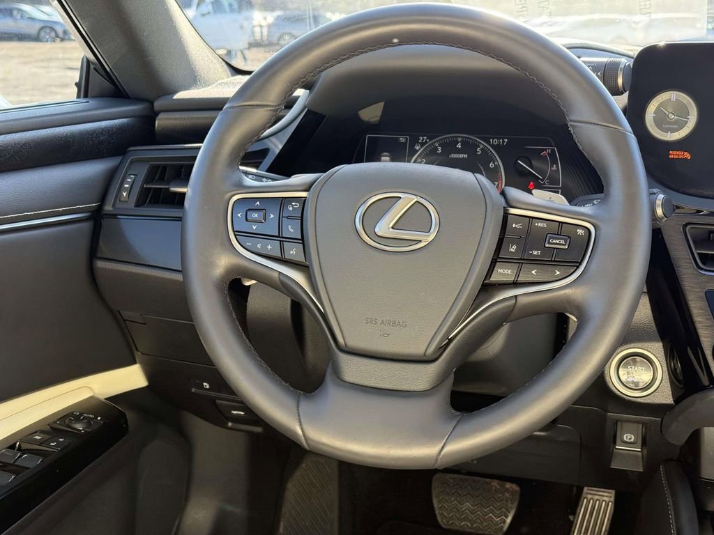 Used 2022 Lexus ES 350 w/ Premium Package image 9
