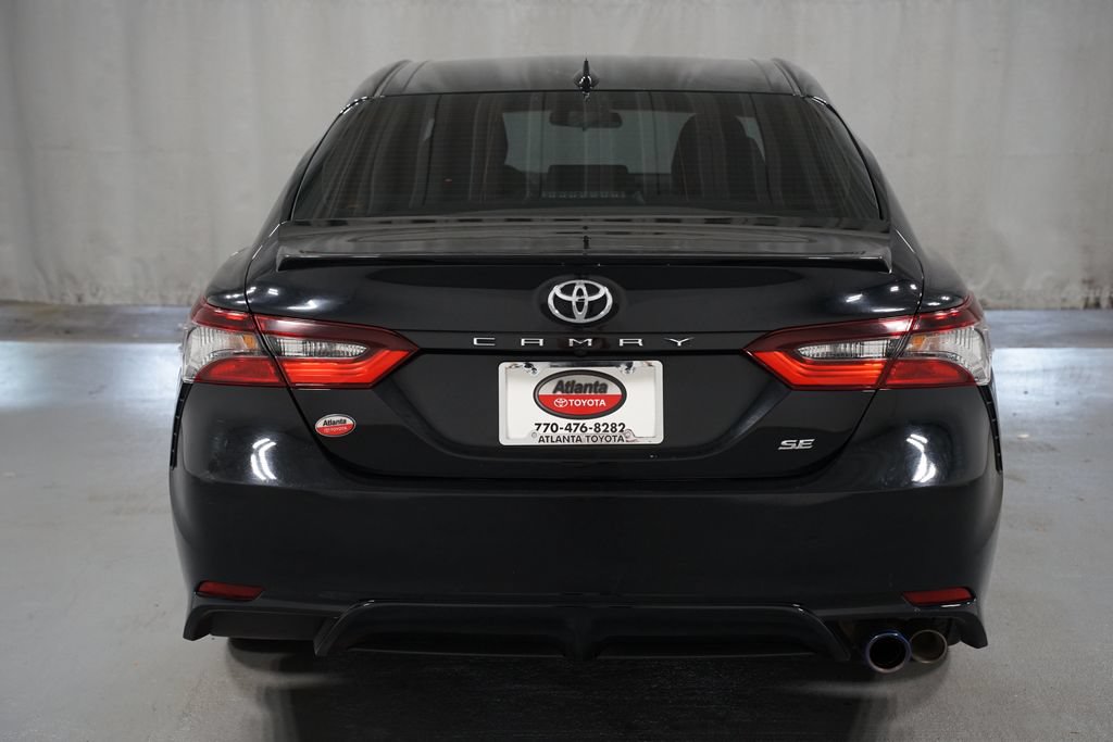 Used 2022 Toyota Camry SE FWD image 7