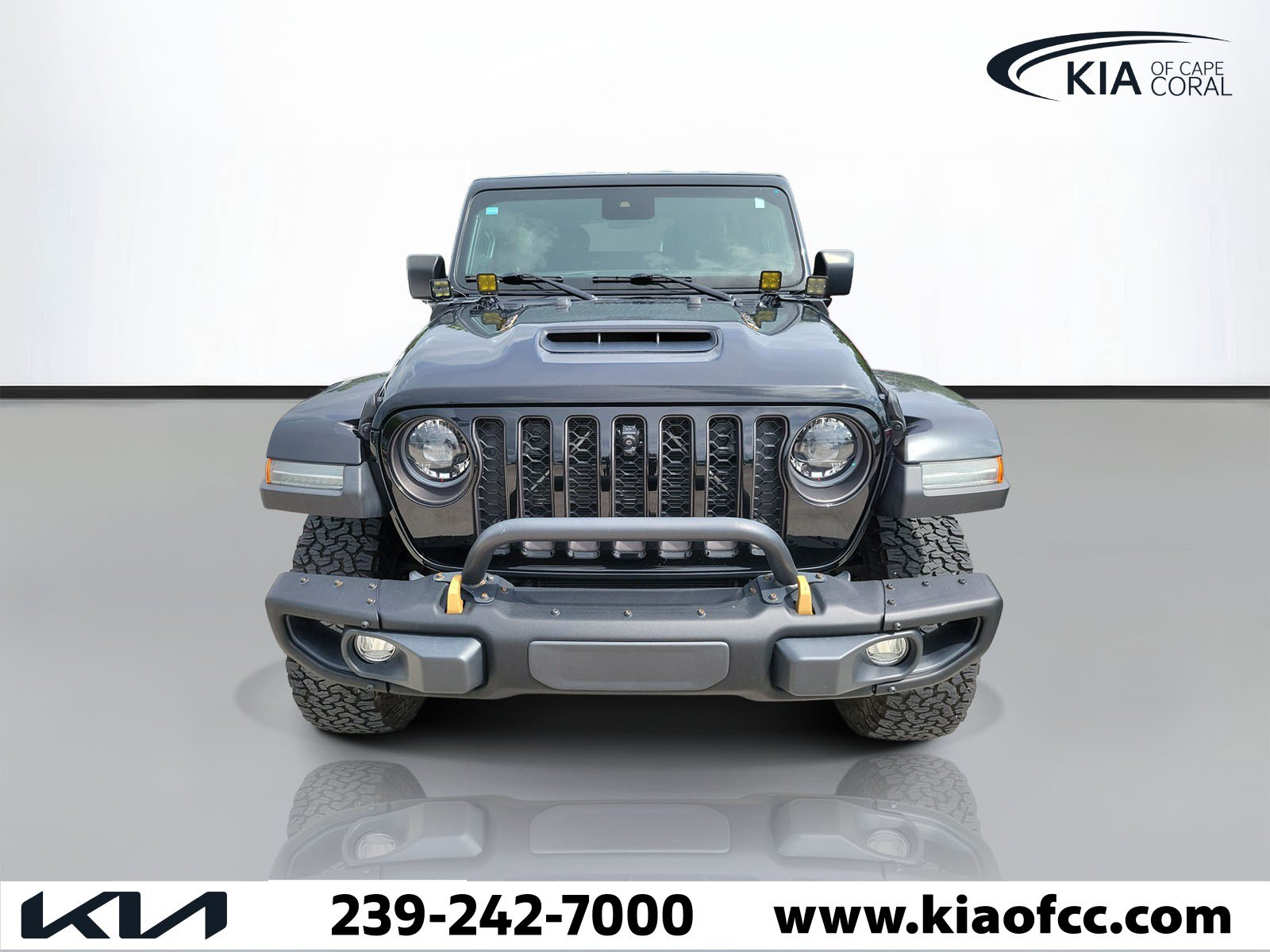 Used 2023 Jeep Wrangler Unlimited Rubicon 392 AWD/4WD image 2