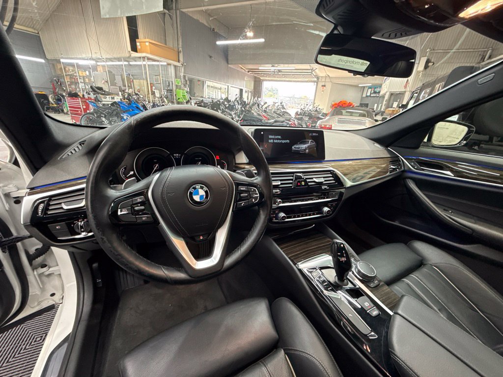 Used 2018 BMW 530i xDrive AWD/4WD image 17