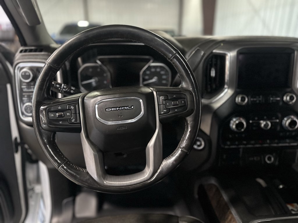 Used 2020 GMC Sierra 2500 Denali w/ Denali Ultimate Package image 25