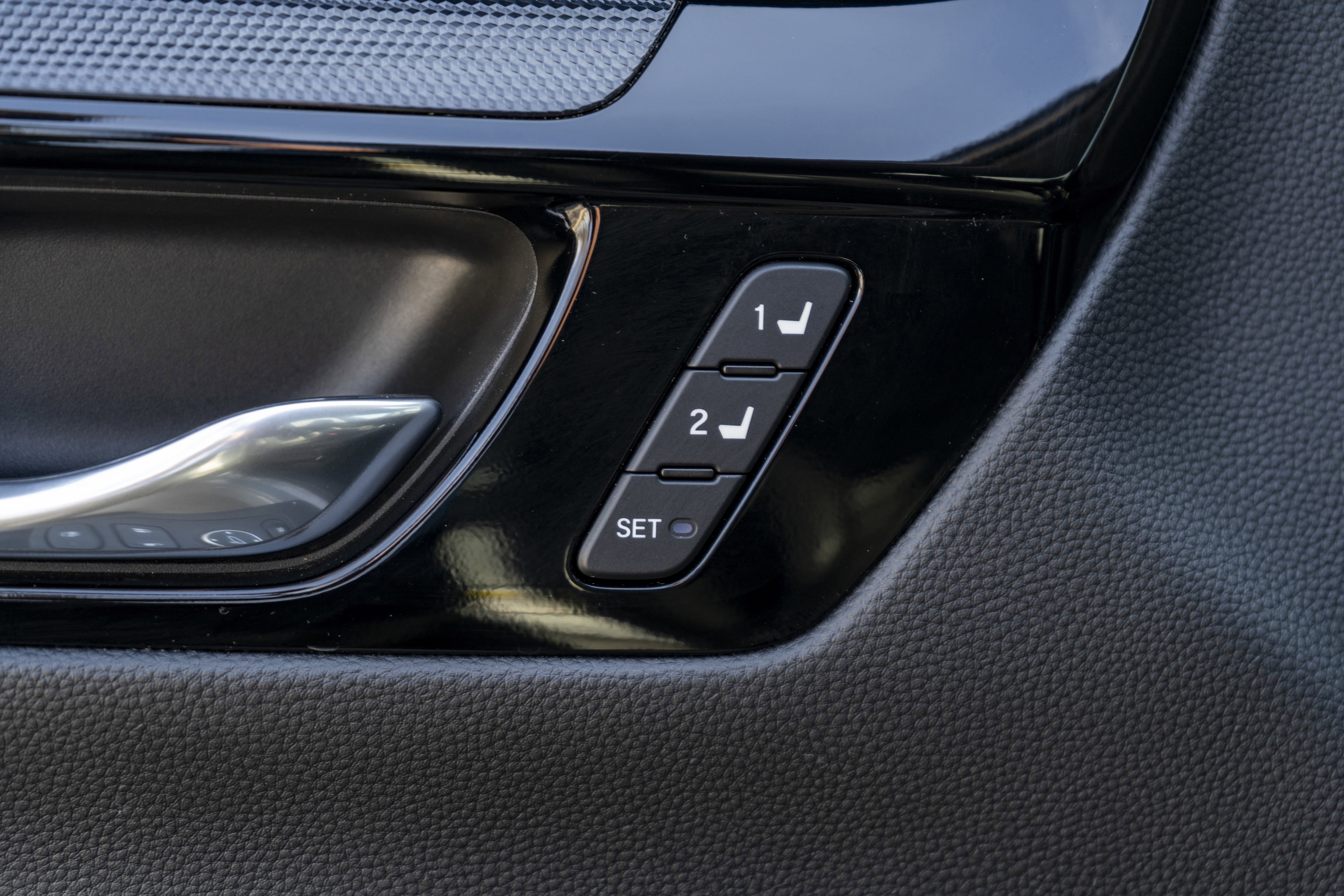 Used 2023 Honda CR-V EX-L image 39