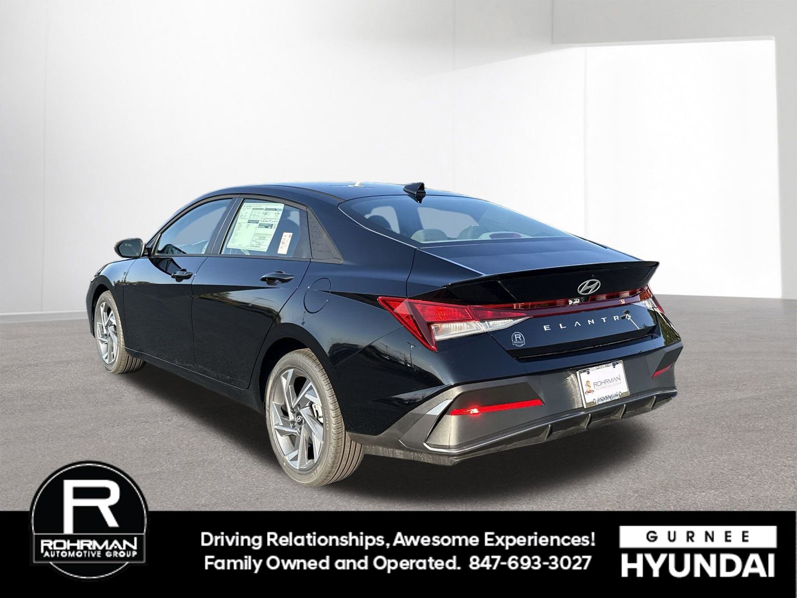 New 2025 Hyundai Elantra Sport w/ Cargo Package image 6