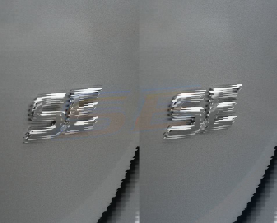 Used 2024 Toyota Camry SE image 15