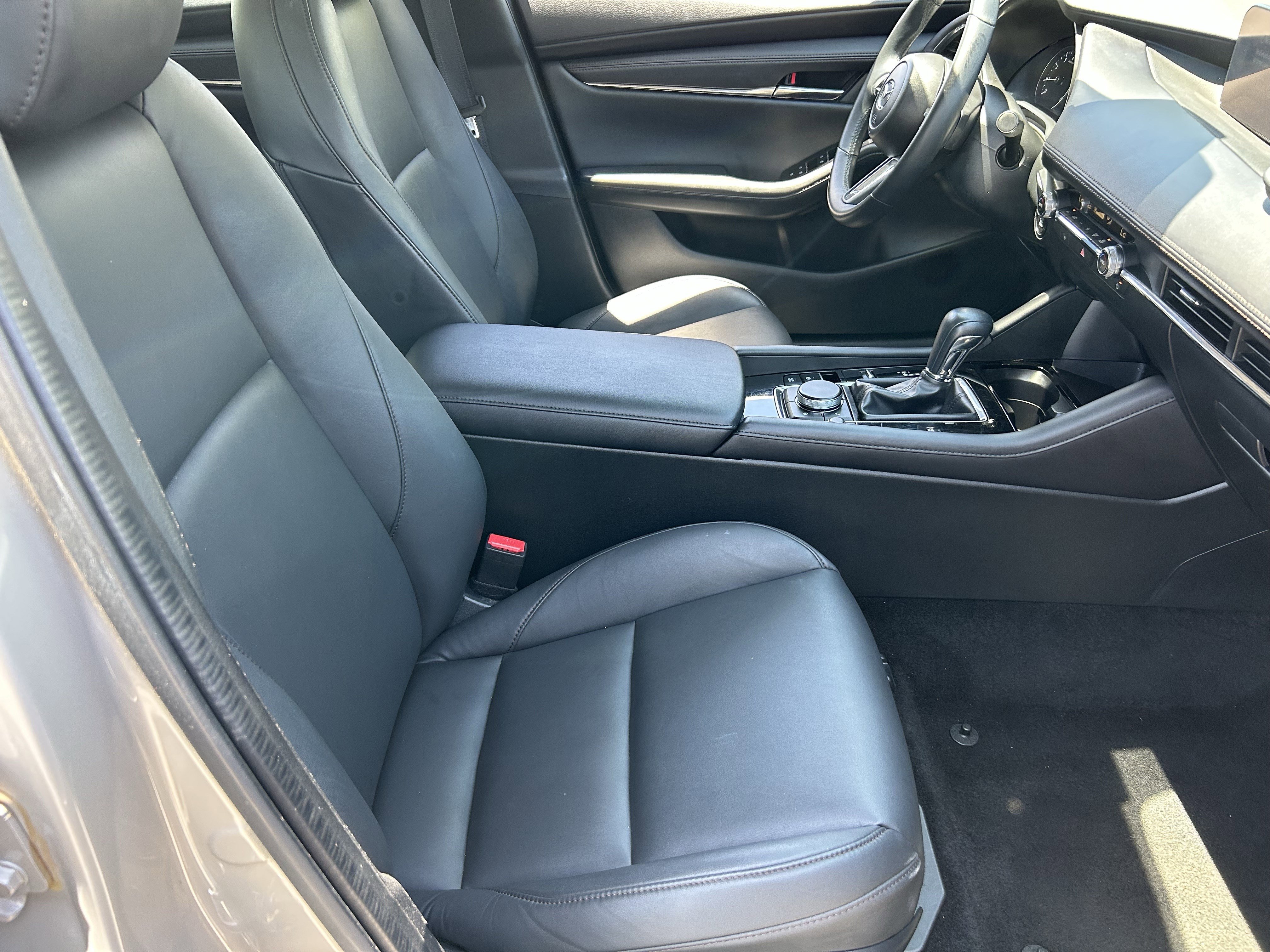 Used 2025 MAZDA MAZDA3 s FWD image 9