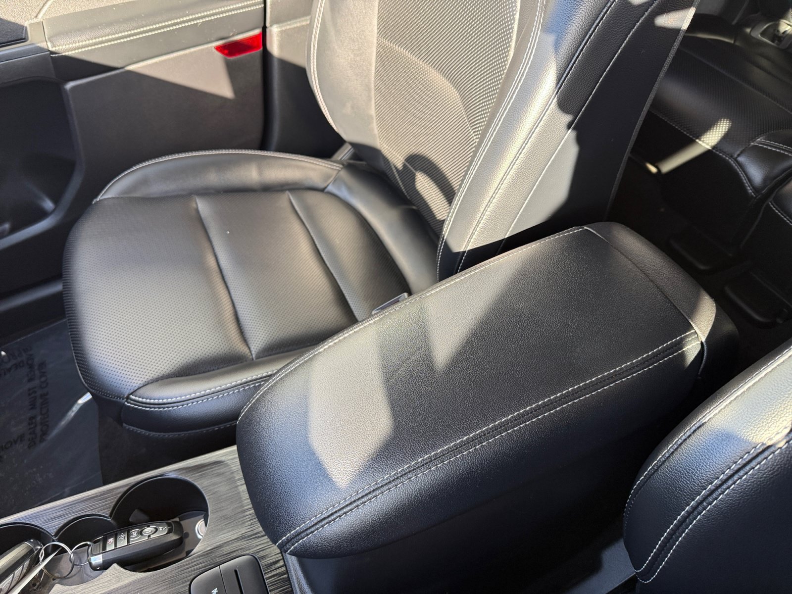 Certified 2022 Ford Escape Titanium AWD/4WD image 14