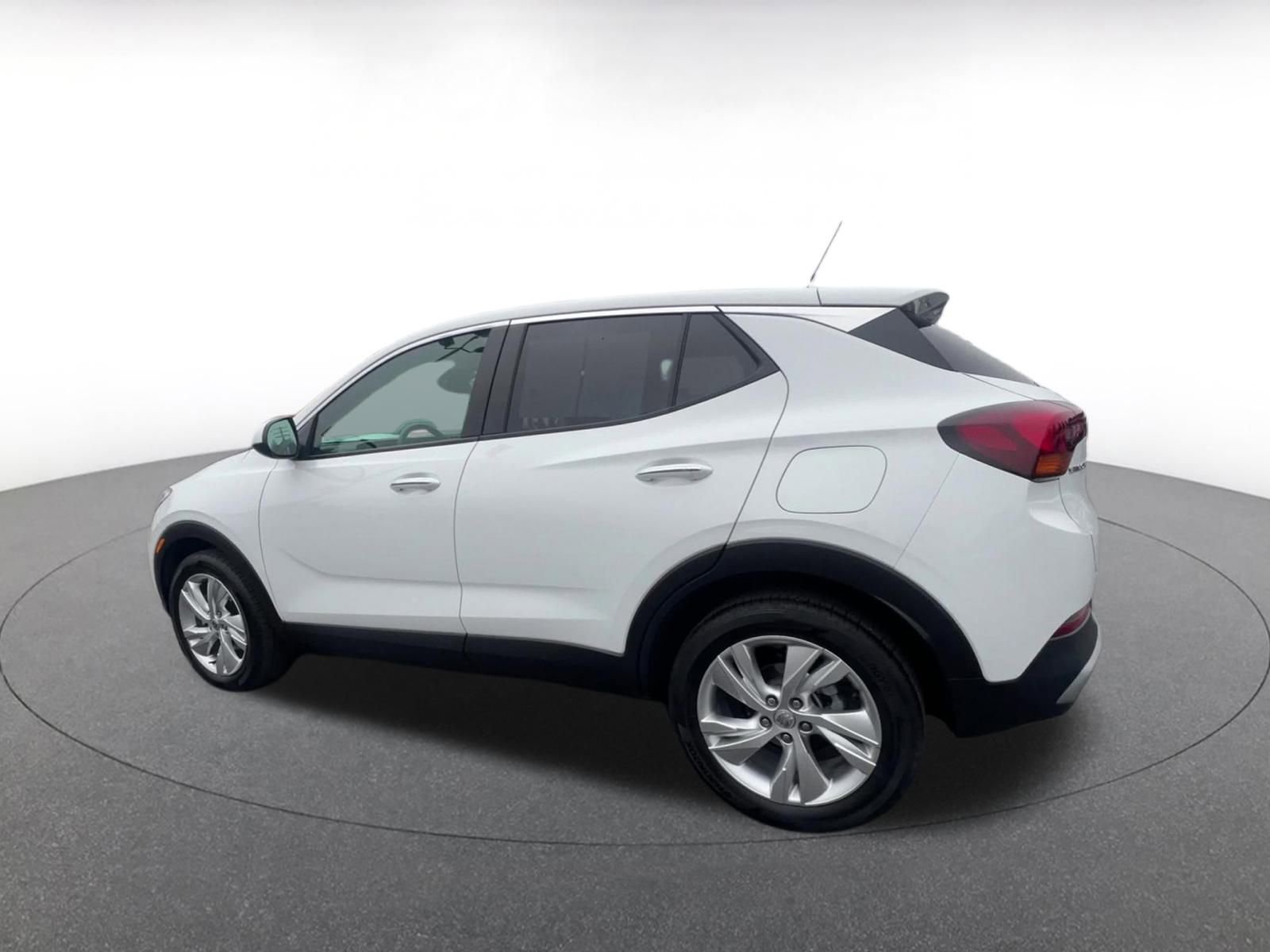 Used 2025 Buick Encore GX Preferred image 10