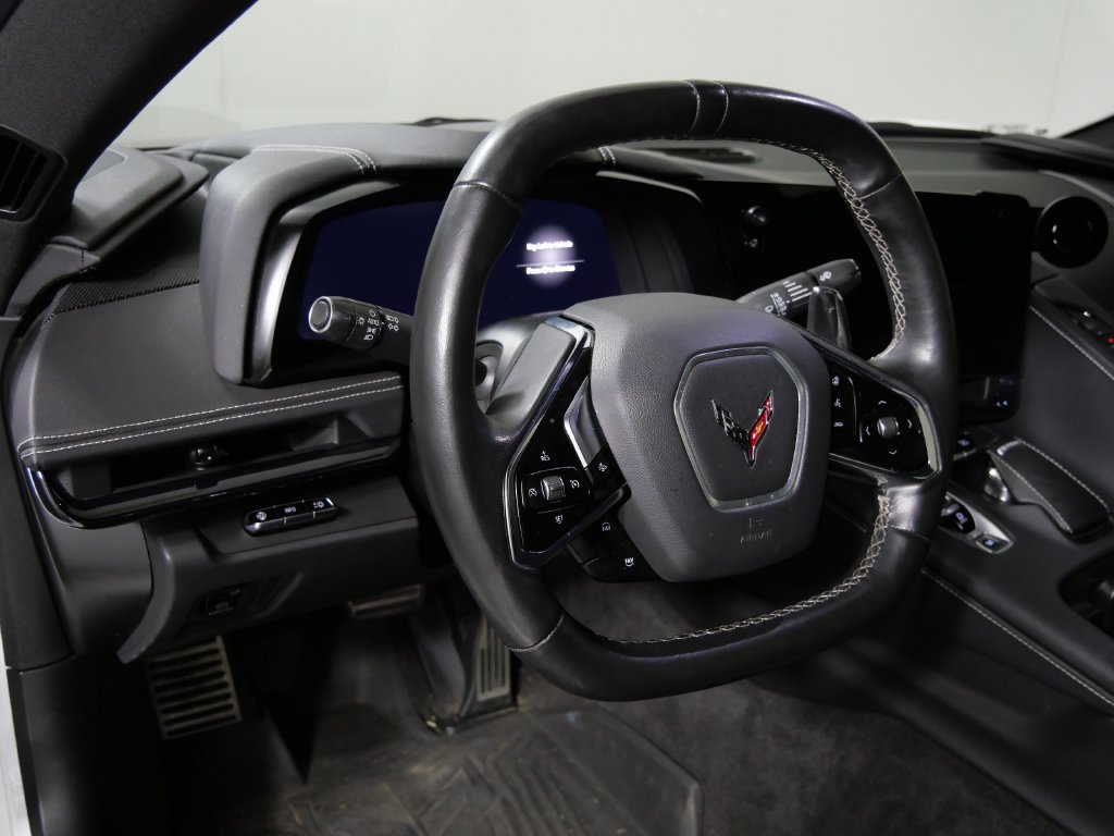 Used 2024 Chevrolet Corvette Stingray Preferred Conv w/ Z51 Performance Package RWD image 11