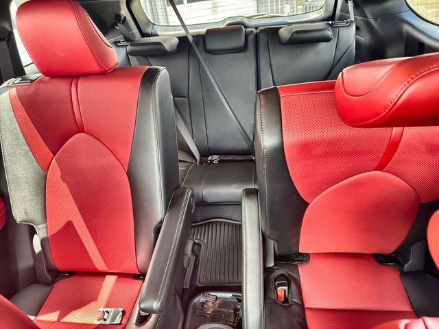 Used 2024 Toyota Highlander XSE image 31