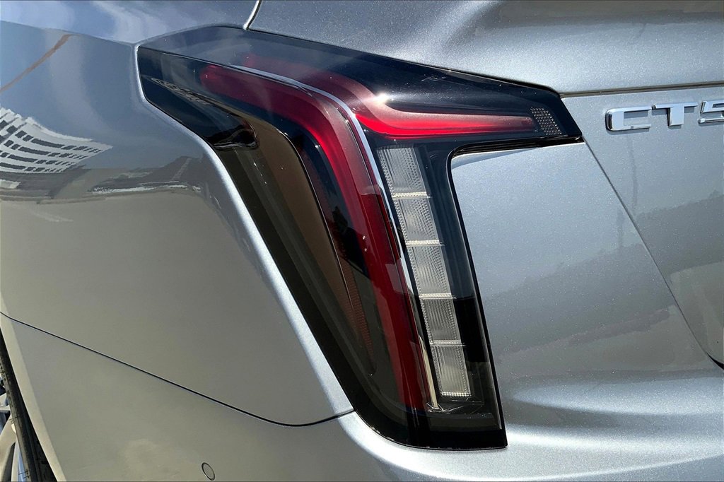 Used 2025 Cadillac CT5 Sport w/ Technology Package image 27