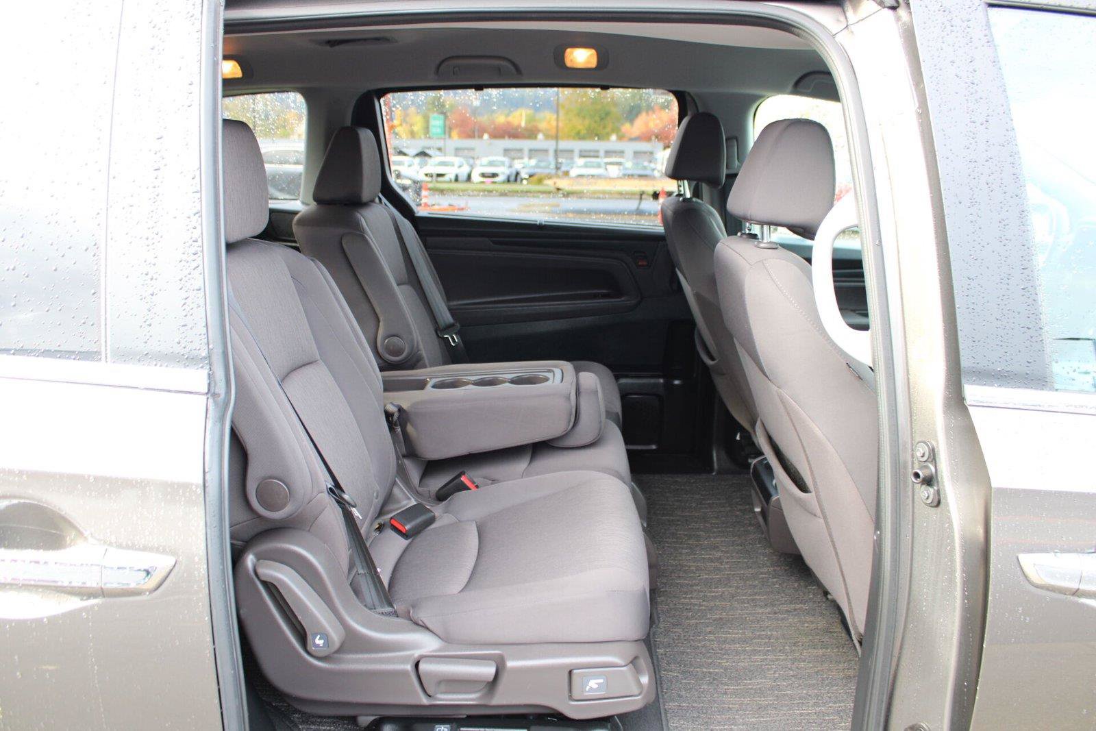 Used 2021 Honda Odyssey EX image 12