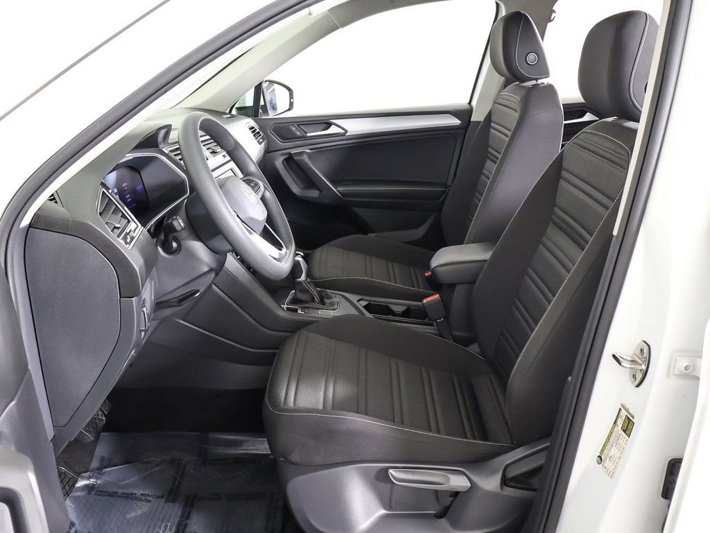 Used 2023 Volkswagen Tiguan S image 29