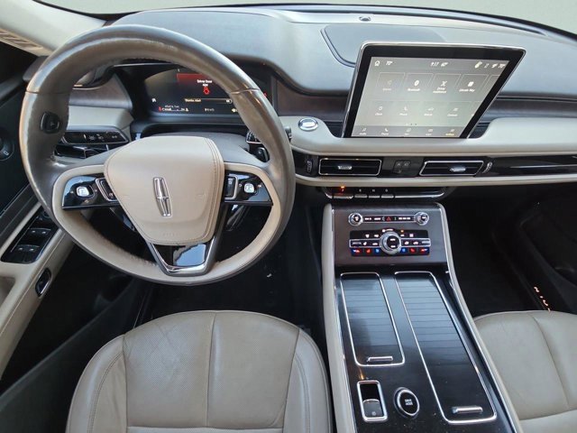 Used 2022 Lincoln Aviator Reserve w/ Elements Package Plus image 33