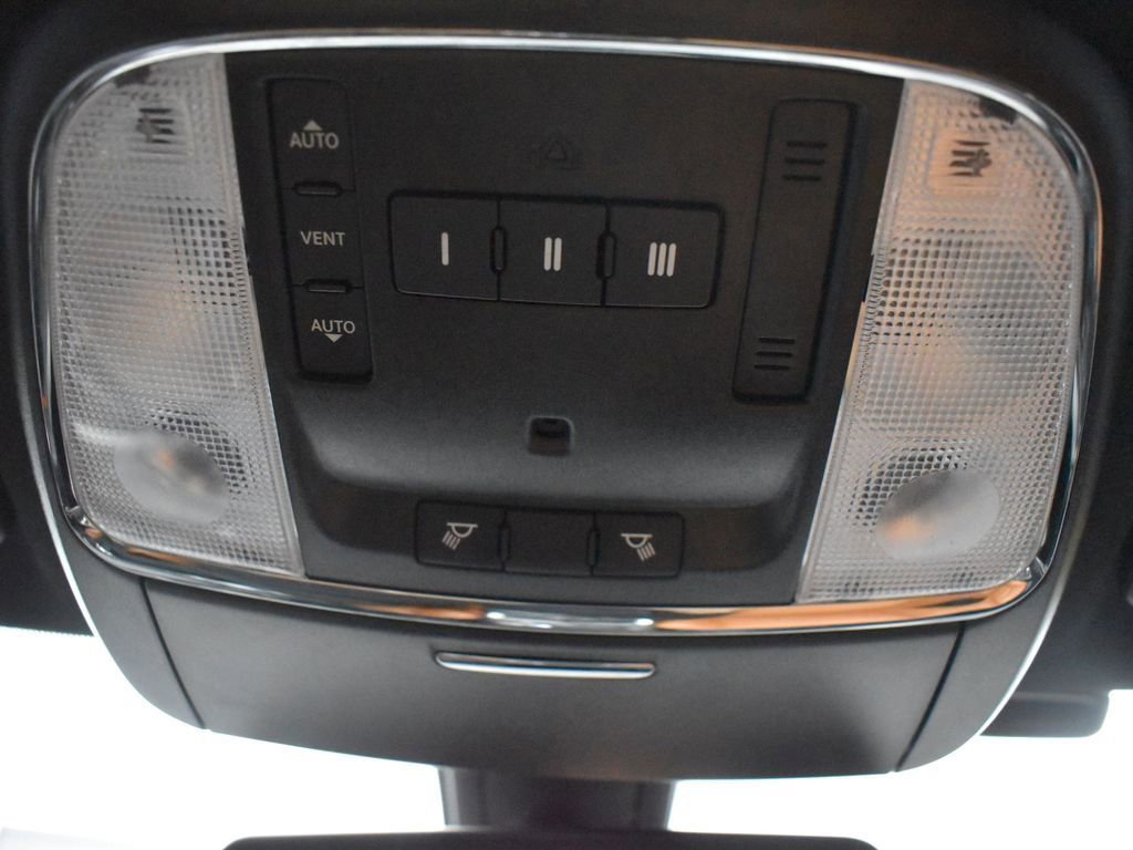 Used 2021 Dodge Charger SRT Hellcat image 24