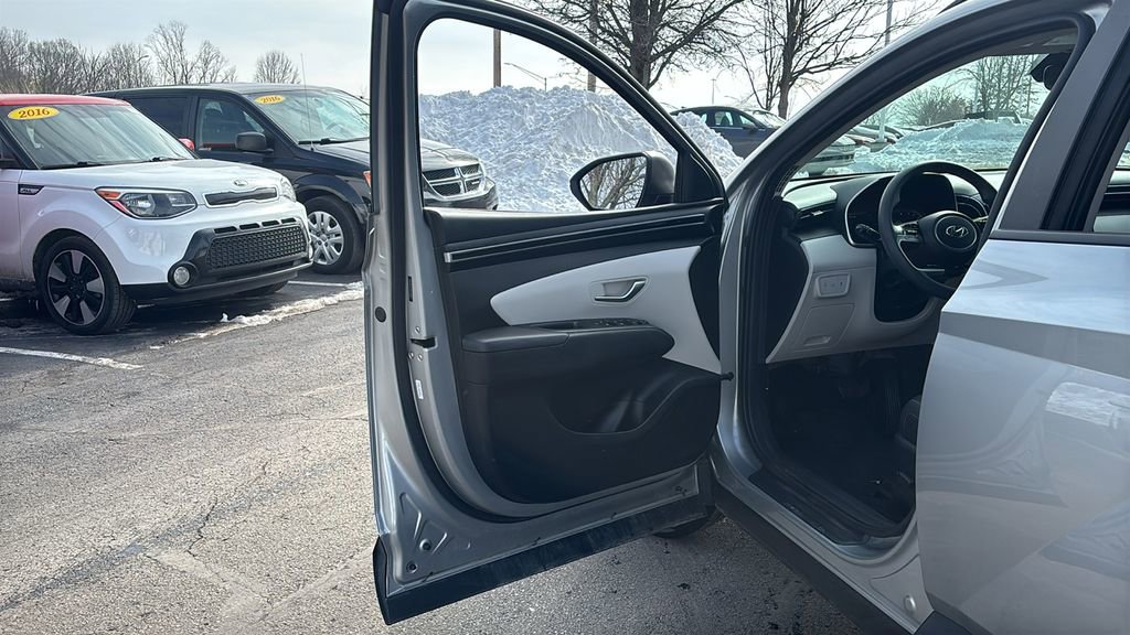 Used 2023 Hyundai Tucson SEL AWD/4WD image 11